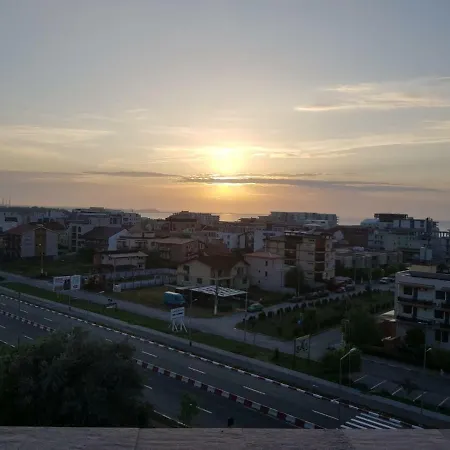 Unique Sunrise Apartament * Navodari